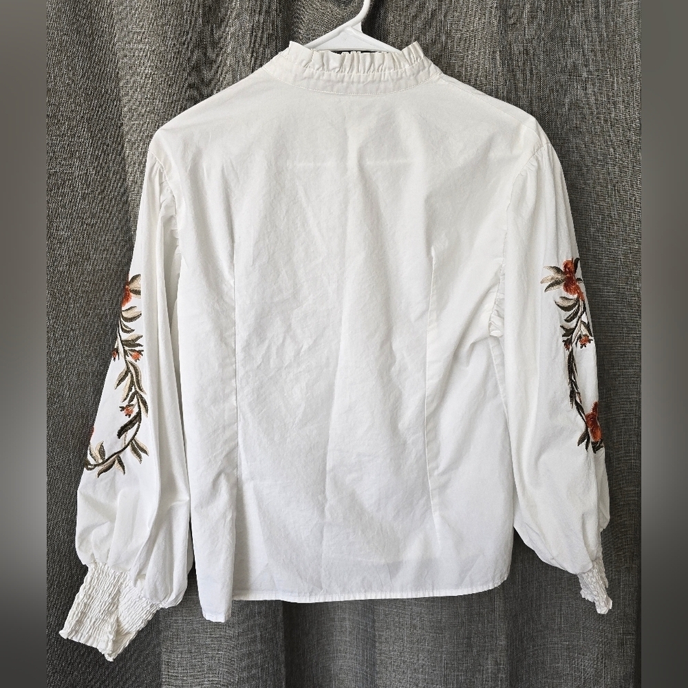 MNG Mango White Embroidered High Neck Puffer Sleeve Button Up Blouse Size 4 - Picture 3 of 5